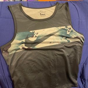 Mens muscle tank